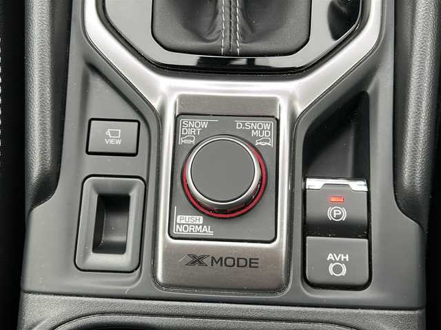 スバル フォレスター プレミアム 山口県 2020(令2)年 2.3万km マグネタイトグレーメタリック 4WD/純正SDナビ　【KXM-H704】/Bluetooth接続/フルセグTV/DVD再生機能有/ETC/クルーズコントロール追従走行有/ブラインドスポットモニター/アイドリングストップ/コーナーセンサー/パワーシートD席N席/シートヒーター/パドルシフト/寒冷地機能/LEDヘッドライト/横滑り防止装置/衝突被害軽減システム/盗難防止装置/スマートキー/プッシュスタート