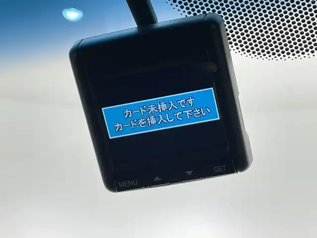 ホンダ ヴェゼル ハイブリッド RS ホンダセンシング 栃木県 2020(令2)年 5.4万km プラチナホワイトパール ＳＤナビ/（ＣＤ／ＤＶＤ／フルセグＴＶ）/バックカメラ/ホンダセンシング/アダプティブ・クルーズ・コントロール/車線維持支援システム/衝突軽減ブレーキ/歩行者検知機能/誤発進抑制機能/ミリ波レーダー検知/歩行者事故低減ステアリング/路外逸脱抑制機能/先行車発進お知らせ機能/標識認識機能/ＥＴＣ/ＬＥＤヘッドライト　/ハーフレザーシート　/スマートキー　/プッシュスタート　/ドライブレコーダー　/シートヒーター/純正18インチアルミホイール　