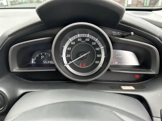 マツダ ＣＸ－３ XD 栃木県 2015(平27)年 5.6万km セラミックM スマートシティブレーキシステム/マツダコネクトナビ/AM/FM/Bluetooth/USB/バックカメラ/ビルトインETC/ドライブレコーダー/ステアリングリモコン/4WD/ターボ/アイドリングストップ/純正フロアマット/純正16インチAW/スマートキー×2/プッシュEgスタート