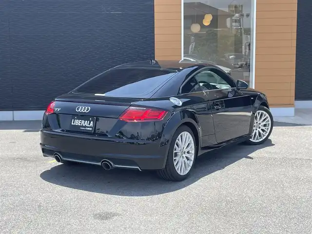 アウディ ＴＴクーペ 1．8 TFSI Sライン 栃木県 2018(平30)年 3.7万km ミトスブラックメタリック Sラインパッケージ/マトリクスLEDヘッドライト/バーチャルコックピット/アドバンストキー /ハーフレザー /クルーズコントロール/ナビ/バックカメラ/フルセグTV/ETC/パーキングエイド /ドライブレコーダー