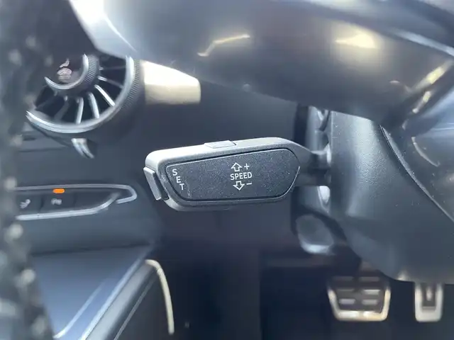 アウディ ＴＴクーペ 1．8 TFSI Sライン 栃木県 2018(平30)年 3.7万km ミトスブラックメタリック Sラインパッケージ/マトリクスLEDヘッドライト/バーチャルコックピット/アドバンストキー /ハーフレザー /クルーズコントロール/ナビ/バックカメラ/フルセグTV/ETC/パーキングエイド /ドライブレコーダー