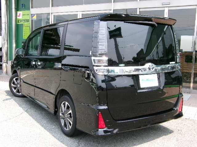 トヨタ ヴォクシー ZS 煌Ⅲ 奈良県 2021(令3)年 1.7万km ブラック /ワンオーナー車/スマートキー×2/プッシュスタート/トヨタセーフティセンス/純正10インチメモリーナビ地デジ/純正バックカメラ/純正ドライブレコーダー/純正ビルトインETC2.0/両側パワースライド/スペアタイヤ/LEDヘッドライト/黒合皮レザーシート