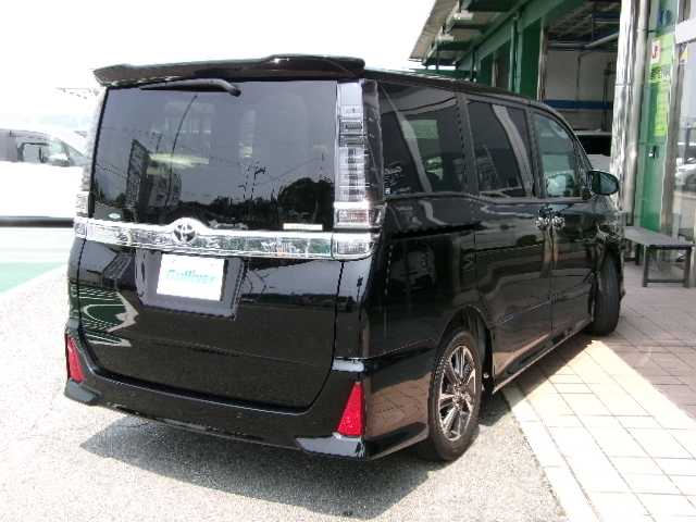 トヨタ ヴォクシー ZS 煌Ⅲ 奈良県 2021(令3)年 1.7万km ブラック /ワンオーナー車/スマートキー×2/プッシュスタート/トヨタセーフティセンス/純正10インチメモリーナビ地デジ/純正バックカメラ/純正ドライブレコーダー/純正ビルトインETC2.0/両側パワースライド/スペアタイヤ/LEDヘッドライト/黒合皮レザーシート