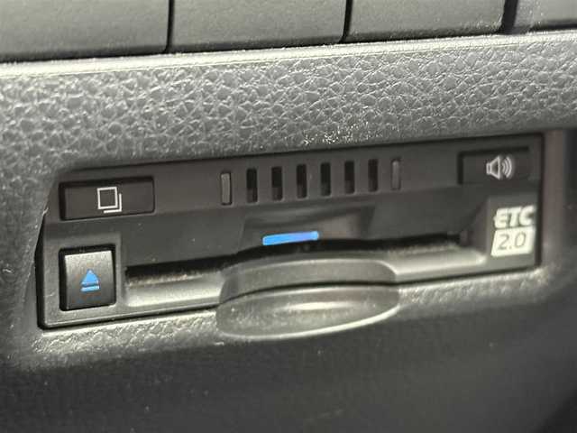 トヨタ ハリアー Z 千葉県 2022(令4)年 4万km ブラック 純正ナビ(FM/AM/BT/Miracast)/フルセグＴＶ/アラウンドビューモニター/クルーズコントロール/ＪＢＬサウンド/ビルトインＥＴＣ/運転席側パワーシート/モデリスタエアロ/デジタルインナーミラー/パワーバックドア/オートハイビーム/オートライト/コーナーセンサー/衝突被害軽減ブレーキ/レーンキープアシスト/USBソケット/プッシュスタート/スマートキー