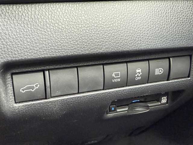 トヨタ ハリアー Z 千葉県 2022(令4)年 4万km ブラック 純正ナビ(FM/AM/BT/Miracast)/フルセグＴＶ/アラウンドビューモニター/クルーズコントロール/ＪＢＬサウンド/ビルトインＥＴＣ/運転席側パワーシート/モデリスタエアロ/デジタルインナーミラー/パワーバックドア/オートハイビーム/オートライト/コーナーセンサー/衝突被害軽減ブレーキ/レーンキープアシスト/USBソケット/プッシュスタート/スマートキー