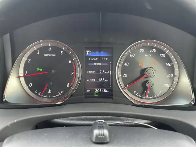 トヨタ ハリアー プレミアム 群馬県 2017(平29)年 2.1万km ホワイトパールクリスタルシャイン 純正SDナビ（CD/MD/DVD/BT/AM/FM/HDMI）/トヨタセーフティーセンス/（レーンディパーチャーアラート/プリクラッシュセーフティー/クリアランスソナー/インテリジェントクリアランスソナー）/サンルーフ/モデリスタエアロキット/パワーバックドア/クルーズコントロール（追従あり）/電動チルトテレスコピックステアリング/ステアリングスイッチ/自動防眩ミラー/モード設定（エコ・ノーマル・スポーツ）/ドラレコ/ETC2.0/純正フロアマット/フォグランプ/保証書/取扱説明書