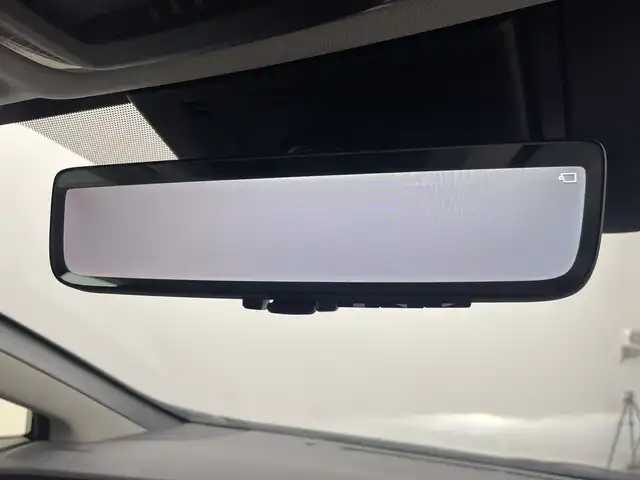 トヨタ プリウス Z 三重県 2023(令5)年 1.8万km アティチュードブラックマイカ 禁煙車　/ＢＳＭ　/全方位モニター　/モデリスタアルミ　/純正ナビ/AM/FM/BT/HDMI/USB/フルセグTV　/デジタルインナーミラー　/パワーバックドア　/シートヒーター・エアシート　/ワイヤレス充電　/ステアリングヒーター　/スタッドレスタイヤ積込　/２．０ＥＴＣ/レーダークルーズコントロール/トヨタセーフティセンス/AC100V電源