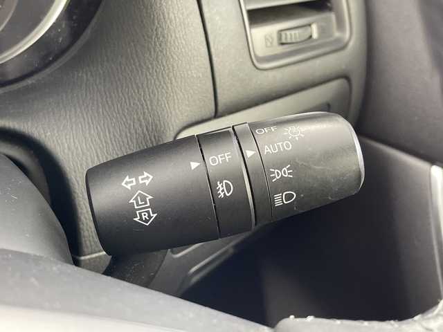 マツダ ＣＸ－５ 20S 千葉県 2012(平24)年 6.4万km クリスタルホワイトパールマイカ (株)IDOMが運営する【じしゃロン八千代店】の自社ローン対象車両になります。こちらは現金またはオートローンご利用時の価格です。自社ローンご希望の方は別途その旨お申付け下さい/純正ナビ/・フルセグ/・Ｂｌｕｅｔｏｏｔｈ/・ＤＶＤ/・ＣＤ/バックカメラ/クルコン/ＥＴＣ/ブラインドスポットモニター/ＴＣＳ/リヤビークルモニタリング/HIDヘッドライト/純正１７インチＡＷ