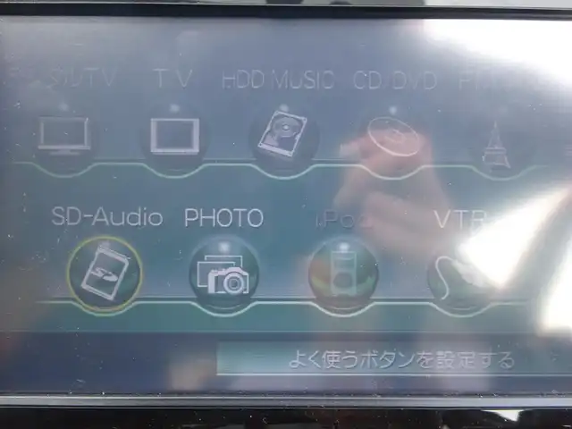 スバル レガシィ ツーリングワゴン 2．0i スマートセレクション 静岡県 2009(平21)年 5.7万km スティールシルバーメタリック 禁煙車/strada HDS915D/（HDDMusic/フルセグTV/AM/FM/MD）/ルーフレール/リモコンキー/運転席パワーシート/HIDヘッドランプ/ETC/純正アルミスタッドレス　4本車載/フロントフォグ/スペアキー/取扱説明書