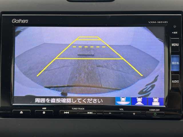 ホンダ フリード G ホンダセンシング 宮城県 2018(平30)年 6.9万km ホワイトオーキッドパール 純正ナビ/・AM/FM/CD/DVD/BT/SD/・バックカメラ/・フルセグTV//ホンダセンシング/・衝突軽減ブレーキ/・誤発進抑制機能/・アダプティブクルーズコントロール/・路外逸脱抑制機能/・先行車発進お知らせ/・標識認識機能//ステアリングスイッチ//アイドリングストップ//両側電動スライドドア//ETC//純正フロアマット//LEDヘッドライト//電動格納ミラー/・ウインカーミラー//プッシュスタート//スマートキー//保証書