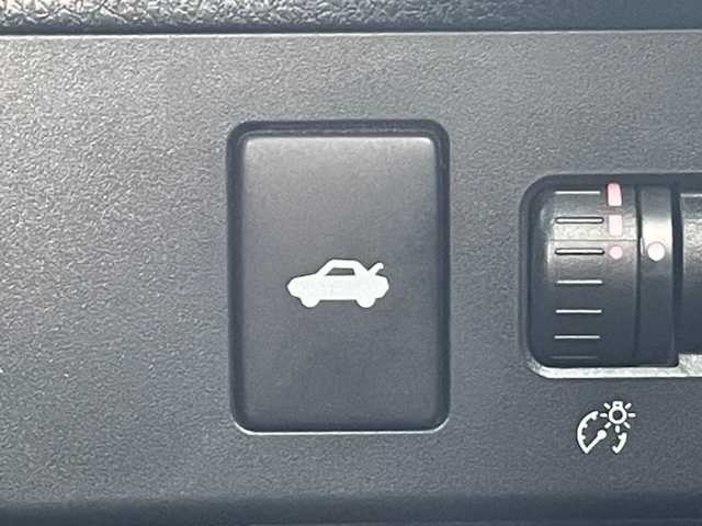 スバル ＢＲＺ S 愛知県 2012(平24)年 13.1万km クリスタルブラックシリカ (株)IDOMが運営する【じしゃロン名古屋鳴海店】の自社ローン専用車両になりますこちらは現金またはオートローンご利用時の価格です。自社ローンご希望の方は別途その旨お申付け下さい/社外ナビ・TV/　（BT/AM/FM）/バックカメラ　/ＥＴＣ　/純正アルミホイール　/ＨＫＳマフラー　/社外車高調/社外３連メーター/プッシュスタート　/ＬＥＤヘッドライト　/オートライト　/サイドエアバッグ　/社外フロアマット　/パワーウィンドウ　/パワーステアリング