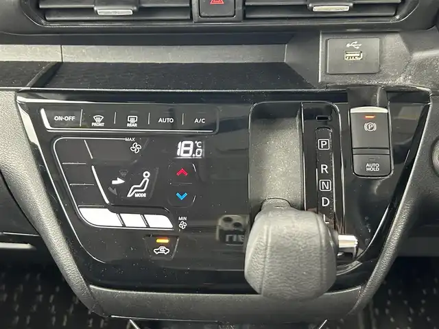 日産 ルークス HWS Gターボ プロパイロットED 愛知県 2020(令2)年 4.3万km パープル 純正9インチナビ/・フルセグ/・Bluetooth/プロパイロット/両側パワースライドドア/ドライブレコーダー/フロアマット/サンシェード/ステアリングリモコン/後席サーキュレーター/電子パーキングシステム/ブレーキホールド/後席テーブル