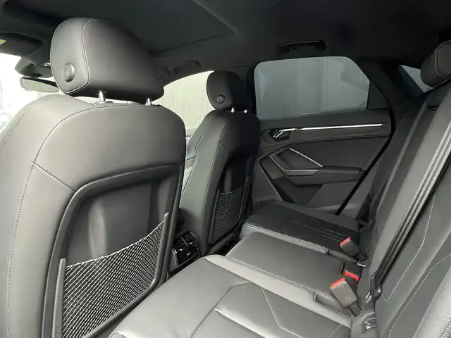 アウディ Ｑ３ SB 35TDIクワトロ Sライン 長野県 2021(令3)年 1万km 白 パノラマサンルーフ　/黒革シート　/ベーシックＰＫＧ（シートヒーター／ＰＷシート／ＰＷバックドア／ＨＯＬＤアシスト）　/ＭＭＩナビ　/３６０°カメラ　/マトリクスＬＥＤヘッドライト　/ＡＣＣ　/サイドアシスト　/パークエイド/19インチAW
