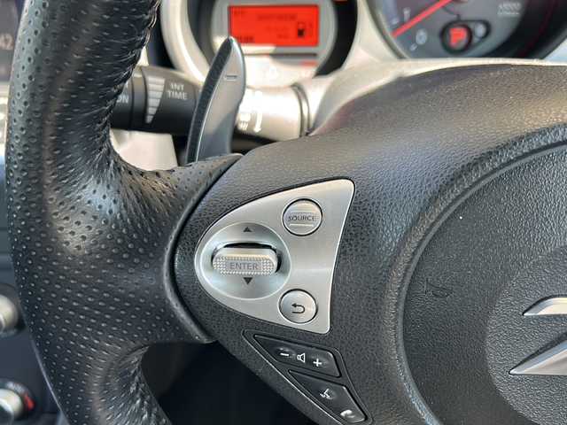 日産 フェアレディ Ｚ 静岡県 2011(平23)年 6.1万km ブリリアントホワイトパール 純正ナビ/・Bluetooth/・FM/AM/・CD/DVD/・AUX/・フルセグTV/主要装備/・ＥＴＣ/・バックカメラ/・パドルシフト/・ＭＴモード付ＡＴ/・プッシュスタート/・キセノンヘッドライト/・スマートキー/・オートライト/・横滑り防止装置/・サイドカーテンエアバッグ/・18インチ純正アルミ/・純正フロアマット