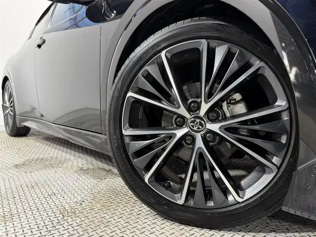 トヨタ プリウス Z 大阪府 2023(令5)年 1.6万km アティチュードブラックマイカ モデリスタエアロ　サンルーフ　レザーシート　デジタルインナーミラー　全方位カメラ　レーダークルコン　純正ナビＴＶ　ＥＴＣ　ドラレコ　ハンドルヒーター　シートヒーター　シートエアコン　パワーシート