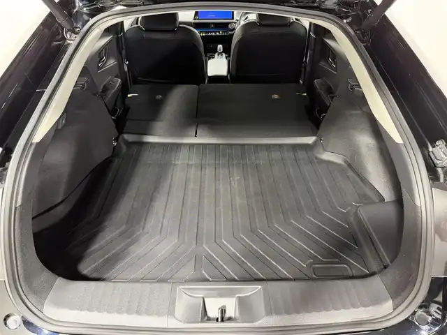 トヨタ プリウス Z 大阪府 2023(令5)年 1.6万km アティチュードブラックマイカ モデリスタエアロ　サンルーフ　レザーシート　デジタルインナーミラー　全方位カメラ　レーダークルコン　純正ナビＴＶ　ＥＴＣ　ドラレコ　ハンドルヒーター　シートヒーター　シートエアコン　パワーシート