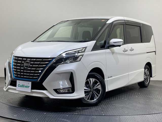 日産 セレナ e－パワー ハイウェイスター V 愛媛県 2022(令4)年 3.1万km ブリリアントホワイトパール １０型ナビ/フルセグ／Ｂｌｕｅｔｏｏｔｈ／USB/全方位カメラ/後席モニター/衝突軽減ブレーキ/レーダークルーズコントロール/ＥＴＣ/前方ドライブレコーダー/両側パワースライドドア/前後コーナーセンサー/レーンキープアシスト/前方ドライブレコーダー/DN席シートヒーター/LEDヘッドライト