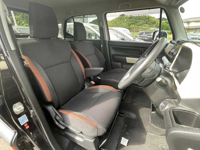 スズキ クロスビー HYBRID MX 静岡県 2019(平31)年 2.7万km スーパーブラックパール 3トーンコーディネート 社外オーディオ/社外フロアマット/スマートキー/プッシュスタート/アイドリングストップ/キセノン/ドライブレコーダー前