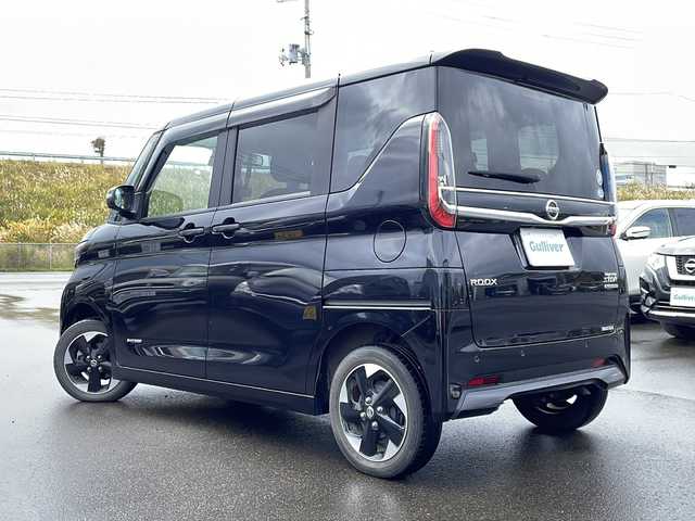 日産 ルークス HWS X プロパイロットED 青森県 2021(令3)年 3.2万km ブラック ・純正ナビ/・フルセグ/・CD/DVD/Bluetooth/・全方位カメラ/・衝突被害軽減ブレーキ/・レーンキープアシスト/・レーダークルーズコントロール（追従有）/・オートライト/・オートマチックハイビーム/・LEDヘットライト/・LEDフォグランプ/・アイドリングストップ/・シートヒーター/・両側パワースライドドア/・プッシュスタート/・スマートキー/・スペアキー/・電動格納ミラー/・純正フロアマット/・純正AW14