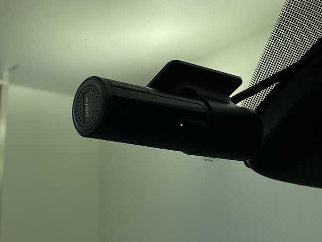 日産 リーフ X 岐阜県 2021(令3)年 2.8万km ブリリアントホワイトパール 純正ナビ/Bluetooth/USB/HDMI/フルセグTV/バックカメラ/エマージェンシーブレーキ/車線逸脱警報/道路標識表示/コーナーセンサー/シートヒーター/ステアリングヒーター/ビルトインETC/ドライブレコーダー/オートLEDヘッドライト/プッシュスタート/純正16インチアルミホイール