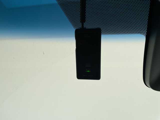 トヨタ ポルテ F 愛知県 2019(平31)年 4万km クリームベージュ 純正ナビ/片側パワースライド/バックカメラ/レーンキープアシスト/オートマチックハイビーム/ドライブレコーダー/ＥＴＣ/ステアリングスイッチ/スマートキー/プッシュスタート