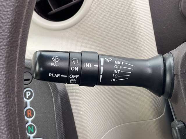 トヨタ ポルテ F 愛知県 2019(平31)年 4万km クリームベージュ 純正ナビ/片側パワースライド/バックカメラ/レーンキープアシスト/オートマチックハイビーム/ドライブレコーダー/ＥＴＣ/ステアリングスイッチ/スマートキー/プッシュスタート