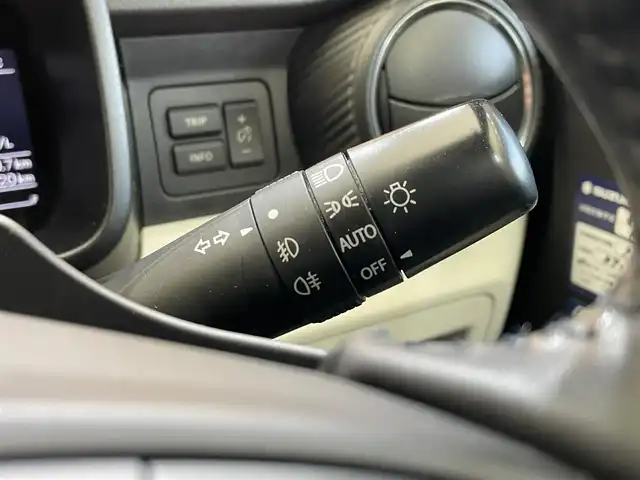 スズキ イグニス ハイブリッド MZ 岩手県 2016(平28)年 7.9万km ヘリオスゴールドパールメタリック/ブラック2トーン ４WD/メーカーオプション セーフティパッケージ/デュアルカメラブレーキサポート/車線逸脱警報/誤発進抑制機能/先行車発信お知らせ機能/ふらつき警報機能/横滑り防止装置/アイドリングストップ/クルーズコントロール/ヒルディセントコントロール/グリップコントロール/前席シートヒーター/パドルシフト/純正ナビ/ワンセグTV/バックカメラ/ETC/LEDヘッドライト/フロント・リヤフォグランプ/純正16インチアルミホイール