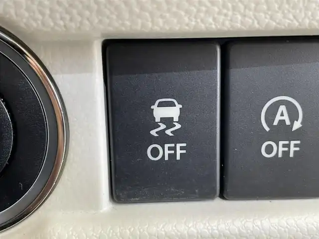 スズキ イグニス ハイブリッド MZ 岩手県 2016(平28)年 7.9万km ヘリオスゴールドパールメタリック/ブラック2トーン ４WD/メーカーオプション セーフティパッケージ/デュアルカメラブレーキサポート/車線逸脱警報/誤発進抑制機能/先行車発信お知らせ機能/ふらつき警報機能/横滑り防止装置/アイドリングストップ/クルーズコントロール/ヒルディセントコントロール/グリップコントロール/前席シートヒーター/パドルシフト/純正ナビ/ワンセグTV/バックカメラ/ETC/LEDヘッドライト/フロント・リヤフォグランプ/純正16インチアルミホイール