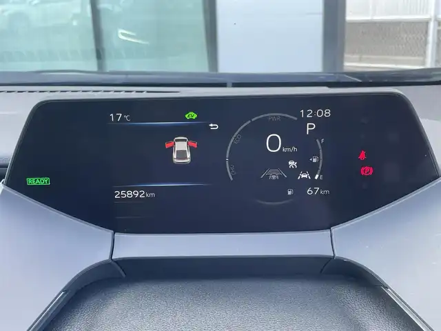 トヨタ プリウス Z 香川県 2024(令6)年 2.6万km アティチュードブラックマイカ 登録時走行距離：25892km/メーカー純正12.3型メモリナビ/　BT接続　フルセグTV/全方位カメラ/パーキングサポート/プリクラッシュセーフティシステム/レーダークルーズコントロール/レーンキープアシスト/クリアランスソナー/ブラインドスポットモニター/オートハイビーム/LEDヘッドライト/オートライト/ブラックレザーシート/シートヒーター/シートベンチレーション/パワーシート/シートメモリ/革巻きステアリング/ステアリングスイッチ/ステアリングヒーター/AC100V充電/置くだけ充電/ビルトインETC2.0/プッシュスタート/スマートキー