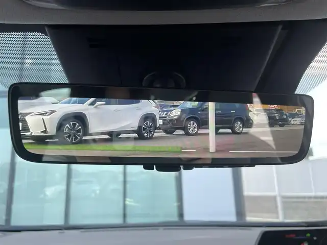 トヨタ プリウス Z 香川県 2024(令6)年 2.6万km アティチュードブラックマイカ 登録時走行距離：25892km/メーカー純正12.3型メモリナビ/　BT接続　フルセグTV/全方位カメラ/パーキングサポート/プリクラッシュセーフティシステム/レーダークルーズコントロール/レーンキープアシスト/クリアランスソナー/ブラインドスポットモニター/オートハイビーム/LEDヘッドライト/オートライト/ブラックレザーシート/シートヒーター/シートベンチレーション/パワーシート/シートメモリ/革巻きステアリング/ステアリングスイッチ/ステアリングヒーター/AC100V充電/置くだけ充電/ビルトインETC2.0/プッシュスタート/スマートキー