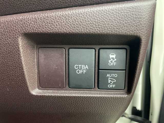 ホンダ Ｎ ＷＧＮ 道央・札幌 2016(平28)年 5.9万km プレミアムホワイトパールⅡ ・4WD/・社外ナビ（TV＆CD＆DVD＆BT＆SD）/・バックカメラ/・シティブレーキサポート/・クルーズコントロール/・ステアリングスイッチ/・ハーフレザーシート/・D＋N席シートヒーター/・社外ドライブレコーダー（前後）/・ETC/・オートライト/・HIDヘッドライト/・スマートキー/・スペアキー/・社外エンジンスターター/・積込社外AW付スタッドレス