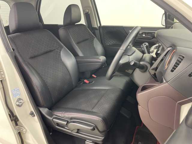 ホンダ Ｎ ＷＧＮ 道央・札幌 2016(平28)年 5.9万km プレミアムホワイトパールⅡ ・4WD/・社外ナビ（TV＆CD＆DVD＆BT＆SD）/・バックカメラ/・シティブレーキサポート/・クルーズコントロール/・ステアリングスイッチ/・ハーフレザーシート/・D＋N席シートヒーター/・社外ドライブレコーダー（前後）/・ETC/・オートライト/・HIDヘッドライト/・スマートキー/・スペアキー/・社外エンジンスターター/・積込社外AW付スタッドレス