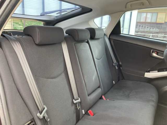 トヨタ プリウス S　マイコーデ 岐阜県 2013(平25)年 6.4万km ボルドーマイカメタリック 【登録時走行距離：63301km】/純正7型ナビ/フルセグTV/バックカメラ/純正フロアマット/純正ドアバイザー/純正アルミホイール/ビルトインETC/Bluetooth/オートエアコン/プッシュスタート/スマートキー/電動格納ミラー