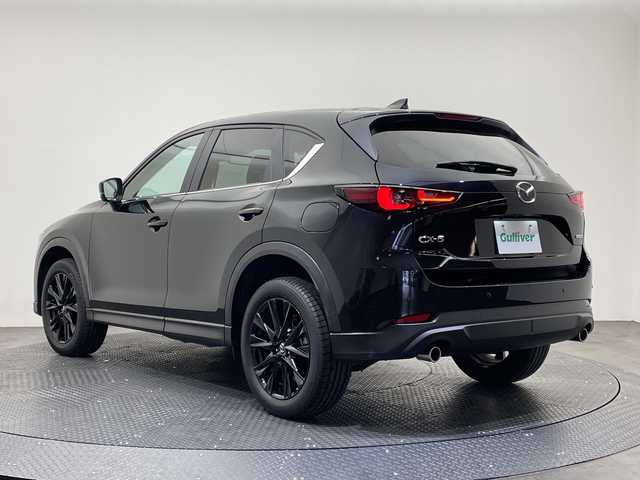 マツダ ＣＸ－５ 20S ブラックトーンED 愛媛県 2024(令6)年 0.8万km ジェットブラックマイカ 純正ナビ/アダプティブクルーズコントロール/衝突被害軽減ブレーキ/前後コーナーセンサー/全周囲カメラ/レーンアシスト/ブラインドスポットモニター/ヘッドアップディスプレイ/パドルシフト/ETC/ステアリングヒーター/シートヒーター/ワイヤレス充電/ステアリングヒーター/LEDヘッドライト/オートマチックハイビーム/オートライト