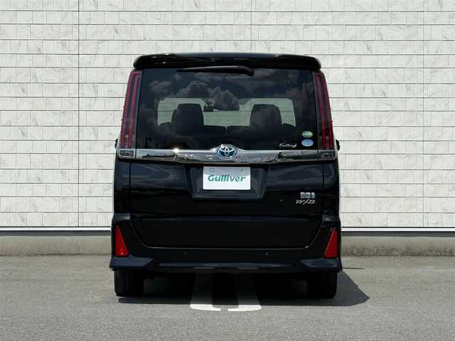 トヨタ ノア ハイブリッド Si ダブルバイビーⅡ 福岡県 2021(令3)年 1.9万km ブラック 純正10型SDナビ(フルセグ/CD/DVD/BT)バックモニター後席モニタートヨタセーフティーセンスコーナーセンサー両側パワスラドラレコETCシートヒーターUSBポート純正フロアマット純正LEDヘッドライト純正16インチアルミホイール