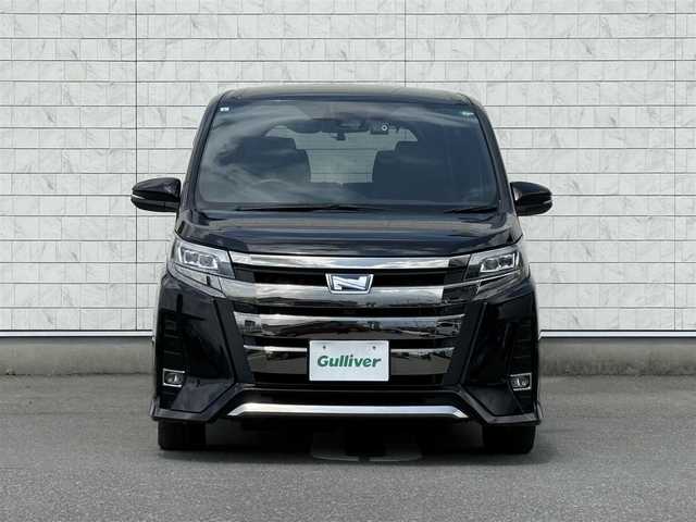 トヨタ ノア ハイブリッド Si ダブルバイビーⅡ 福岡県 2021(令3)年 1.9万km ブラック 純正10型SDナビ(フルセグ/CD/DVD/BT)バックモニター後席モニタートヨタセーフティーセンスコーナーセンサー両側パワスラドラレコETCシートヒーターUSBポート純正フロアマット純正LEDヘッドライト純正16インチアルミホイール