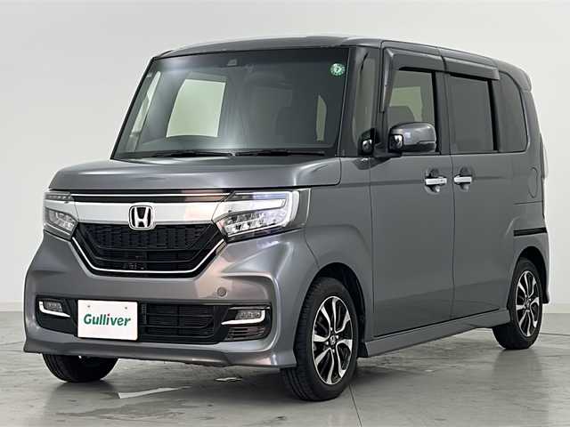 ホンダ Ｎ ＢＯＸ カスタム G L ホンダセンシング 宮城県 2020(令2)年 3.5万km シャイニンググレーM ホンダセンシング/・アダプティブクルーズコントロール/・レーンキープアシスト/・パーキングセンサー/・衝突軽減ブレーキ/.横滑り防止機能/両側パワースライドドア/前席シートヒーター/純正8インチナビ/・BT.CD.DVD.SD.USB/フルセグTV/バックカメラ/純正ドライブレコーダー/LEDヘッドライト/LEDフォグライト/プッシュスタート/スマートキー2本/ステアリングスイッチ/純正14インチAW/純正フロアマット