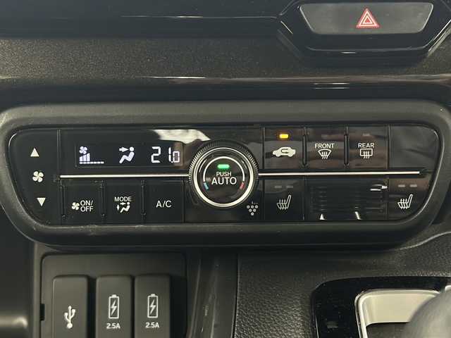 ホンダ Ｎ ＢＯＸ カスタム G L ホンダセンシング 宮城県 2020(令2)年 3.5万km シャイニンググレーM ホンダセンシング/・アダプティブクルーズコントロール/・レーンキープアシスト/・パーキングセンサー/・衝突軽減ブレーキ/.横滑り防止機能/両側パワースライドドア/前席シートヒーター/純正8インチナビ/・BT.CD.DVD.SD.USB/フルセグTV/バックカメラ/純正ドライブレコーダー/LEDヘッドライト/LEDフォグライト/プッシュスタート/スマートキー2本/ステアリングスイッチ/純正14インチAW/純正フロアマット