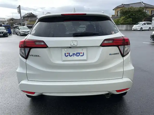ホンダ ヴェゼル ハイブリッド Z 福島県 2015(平27)年 10.8万km ホワイトオーキッドパール （株）IDOMが運営する【じしゃロンいわき店】の/自社ローン専用車両になります。/こちらは現金またはオートローンご利用時の価格です。/自社ローンご希望の方は別途その旨お申し付けください//メモリナビ/フルセグテレビ/DVD BT CD/バックカメラ/純正アルミホイール/クルーズコントロール/ETC/HID
