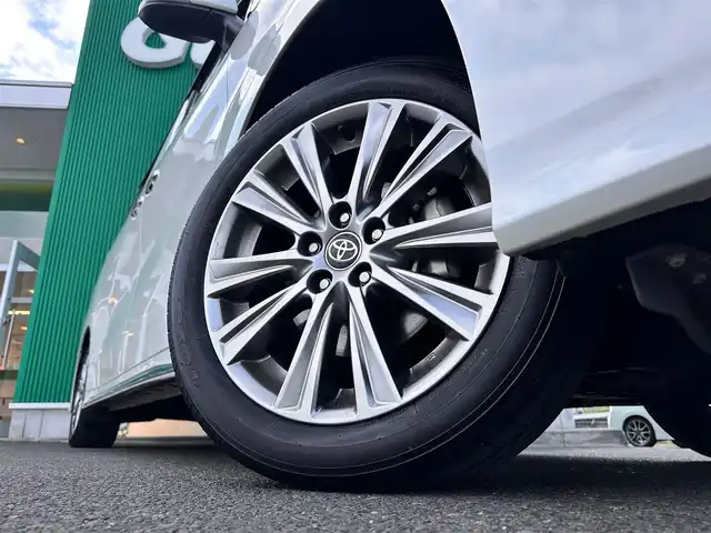 トヨタ アルファード S タイプゴールドⅢ 宮城県 2023(令5)年 2.6万km ホワイトパールクリスタルシャイン ツインムーンルーフ/スペアタイヤ/＝＝＝/セーフティセンス/・プリクラッシュセーフティ/・レーントレーシングアシスト/・ロードサインアシスト/・アダプティブハイビームシステム/・レーダークルーズコントロール（全車速追従機能付）/ブラインドスポットモニター/パーキングサポートブレーキ（後方接近車両/前後静止物）/純正12インチフリップダウンモニター（V12T-R68C）/9インチディスプレイオーディオ/・CD/DVDデッキ/・Bluetooth/バックカメラ/ビルトインETC/ミラー一体型ドライブレコーダー/AC100V/100Wコンセント/パワーバックドア/両側パワースライドドア/ハーフレザーシート/革巻きステアリング/電動パーキングブレーキ/ブレーキホールド/3眼LEDヘッドランプ/フォグランプ/オートライト/スマートキー＆プッシュスタート/純正18インチAW/フロアマット/ドアバイザー/W/サイド/カーテンエアバッグ