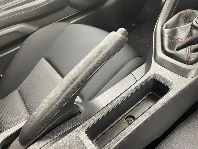 ホンダ Ｓ６６０ β 茨城県 2020(令2)年 2.8万km プレミアムスターホワイトP iPod対応USBプレーヤー/AM・FMチューナー/ETC/ドラレコー/純正15インチAW/LEDヘッドライト/スマートキー