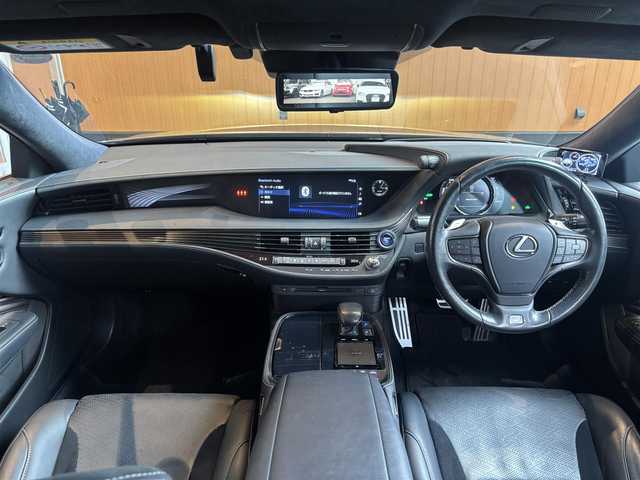 レクサス ＬＳ 500h Fスポーツ 宮城県 2018(平30)年 4.6万km マンガンラスター ＬｅｘｕｓＳａｆｅｔｙＳｙｓｔｅｍ＋　/サンルーフ　/ヘッドアップディスプレイ　/純正ナビ　/フルセグＴＶ　/全方位カメラ　/黒革シート　/エアシート　/シートヒーター　/三眼ＬＥＤヘッドライト　/純正２０インチＡＷ　/デジタルインナーミラー　/ドラレコ