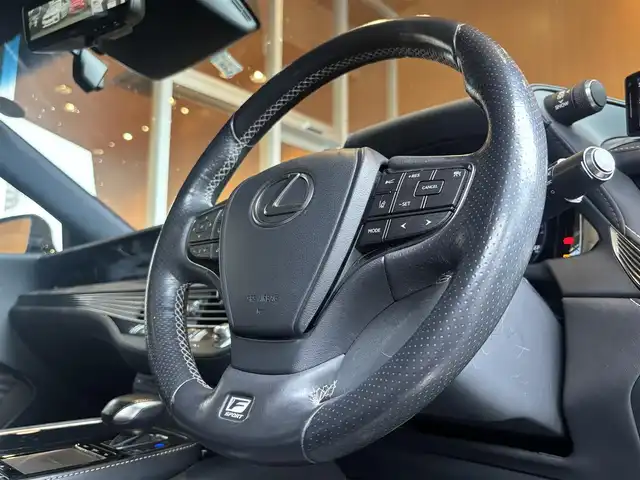 レクサス ＬＳ 500h Fスポーツ 宮城県 2018(平30)年 4.6万km マンガンラスター ＬｅｘｕｓＳａｆｅｔｙＳｙｓｔｅｍ＋　/サンルーフ　/ヘッドアップディスプレイ　/純正ナビ　/フルセグＴＶ　/全方位カメラ　/黒革シート　/エアシート　/シートヒーター　/三眼ＬＥＤヘッドライト　/純正２０インチＡＷ　/デジタルインナーミラー　/ドラレコ