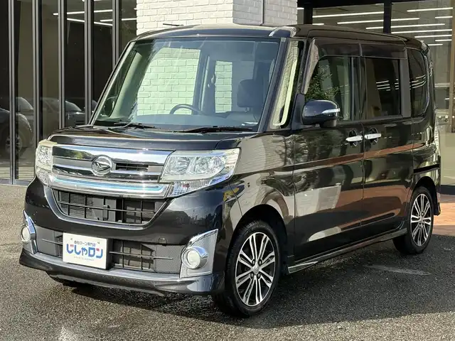 ダイハツ タント カスタム RS 高知県 2015(平27)年 9.8万km ブラックマイカメタリック (株)IDOMが運営する【じしゃロン高知店】の自社ローン専用車両になります。こちらは現金またはオートローンご利用時の価格です。自社ローンご希望の方は別途その旨お申付け下さい
