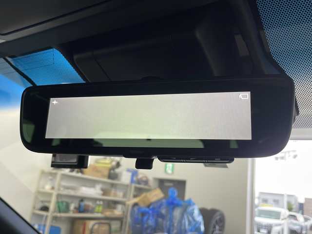 トヨタ アルファードハイブリット エグゼクティブ ラウンジ S 道央・札幌 2018(平30)年 3.8万km ブラック ・４ＷＤ/・ツインムーンルーフ/・JBLサラウンドシステム/・フリップダウンモニター/・トヨタセーフティセンス/・アクティブクルーズコントロール/・メーカーメモリナビ/・BD・DVD・CD・USB・BT・HDMI/・フルセグTV/・黒レザーシート（シートヒーター＆エアシート）/・パワーシート/・エグゼクティブシート（シートヒーター＆エアシート）/・パワーシート/・後席シートトレイ/・デジタルインナーミラー/・ＢＳＭ/・前後ドライブレコーダー/・スマートキー/・LEDヘッドライト/・LEDフォグライト/・ドアバイザー/・置くだけ充電/・100Vコンセント電源