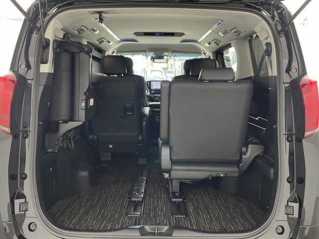 トヨタ アルファード S Cパッケージ 兵庫県 2019(令1)年 3.7万km ブラック ・アルパイン11インチナビ&BT&CD&DVD&USB&SD&TV/・バックカメラ/・ビルドインETC/・Toyota Safety Sense/・プリクラッシュセーフティ/・レーンディパーチャーアラート/・オートマチックハイビーム/・先行車発進告知機能/・パーキングサポートブレーキ（前後方静止物）/・車両接近通報装置/・ブラインドスポットモニター/・レーダークルーズコントロール/・クリアランスソナー/・三列シート/・電動リアゲート/・純正フロアマット/・ウォークスルー/・レザーシート/・パワーシート（運転席・助手席）/・メモリーシート（運転席）/・シートヒーター（運転席・助手席）/・エアシート（運転席・助手席）/・ステアリングヒーター/・両側パワースライドドア/・デジタルインナーミラー/・ABS/・横滑り防止機能/・前後コーナーセンサー/・盗難防止装置/・オートライト/・LEDヘッドライト/・W＋サイドエアバック/・カーテンエアバック/・MTモード付AT/・スマートキー/・スペアキー/・WACエアコン