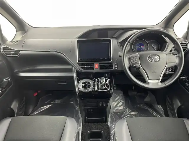 トヨタ ノア ハイブリッド Si ダブルバイビーⅡ 埼玉県 2019(平31)年 4.9万km 黒 １２型後席モニター　両側電動ドア　９型ナビ　衝突軽減　前後ドラレコ　前席シートヒーター　ハーフレザー　ＥＴＣ　バックカメラ　フルセグ　クルコン　ＣＤ　ＤＶＤ　ＢＴ　スマートキー　純正フロアマット