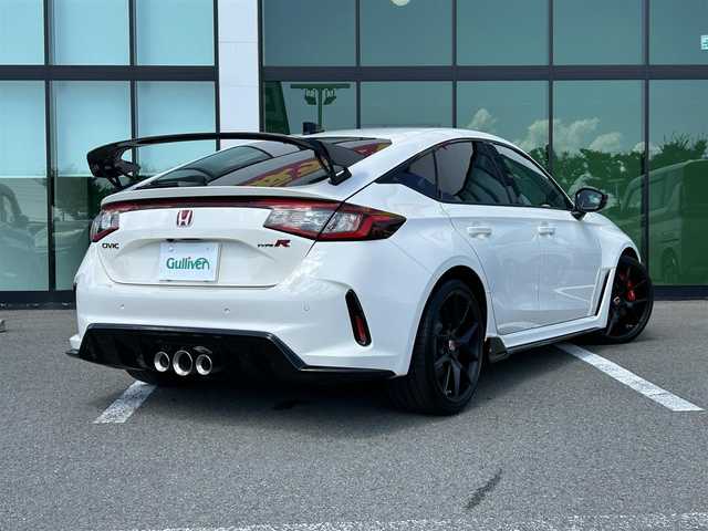 ホンダ シビック タイプR 和歌山県 2025(令7)年 0.1万km未満 チャンピオンシップホワイト 未使用車/純正9インチメーカーナビ/バックカメラ/ホンダセンシング/衝突被害軽減ブレーキ/レーンキープアシスト/レーダークルーズコントロール/オートライト/ブラインドスポットモニター/前後コーナーセンサー/ETC2.0/ステアリングリモコン/LEDヘッドライト/電格ミラー/プッシュスタート