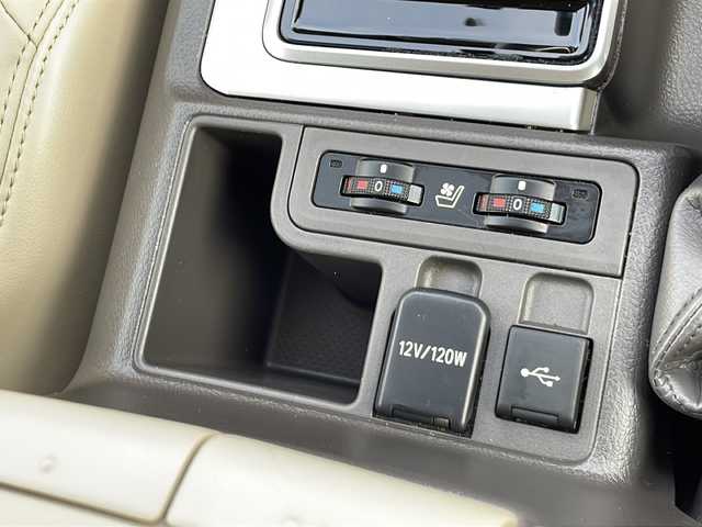 トヨタ ランドクルーザー プラド TX Lパッケージ 静岡県 2023(令5)年 1.7万km ホワイトパールクリスタルシャイン メーカーナビ/地デジTV/バック/全周囲カメラ/モデリスタエアロ/サンルーフ/レザーシート＆エアシート/純正19インチAW/2.0ETC/スマートキー/保証書/取説