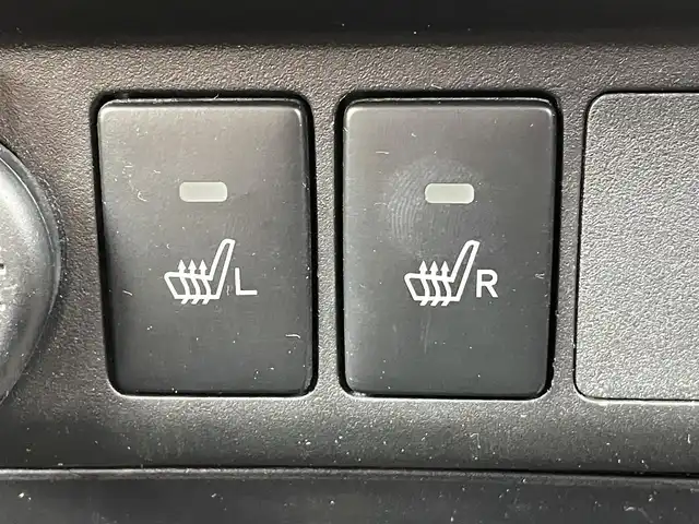 トヨタ ルーミー カスタムG 東京都 2021(令3)年 1.7万km 黒 純正9型ナビ/TV/CD/DVD/バックカメラ/純正12.1型フリップダウンモニター/モデリスタエアロ /前席シートヒーター/ウェルカムパワースライドドア/ビルトインETC2.0/ドライブレコーダー/追従クルーズ